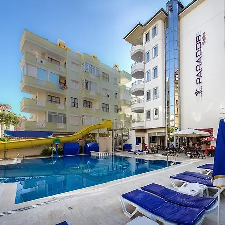 Parador Suite Hotel Готель