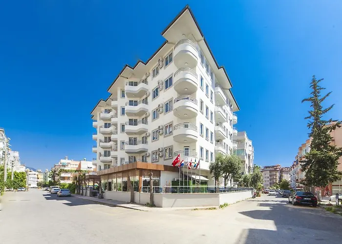 فندق Parador Suite Hotel