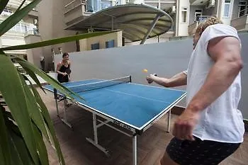 Parador Suite Hotel 3* ألانيا