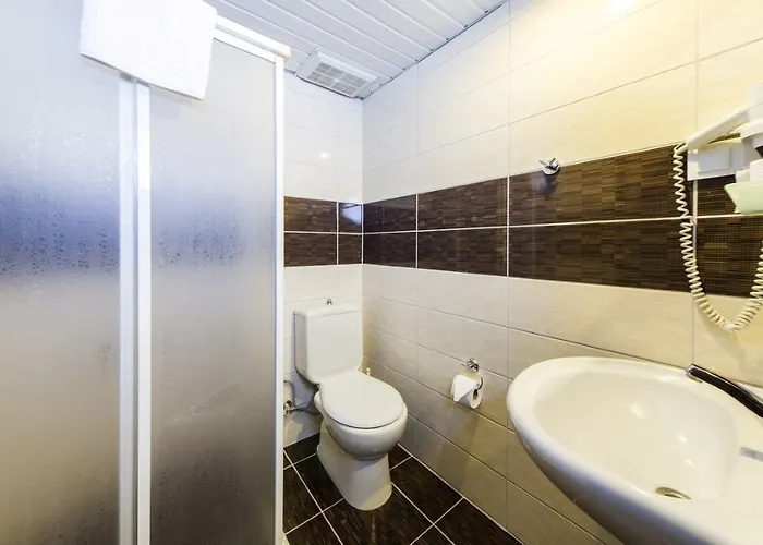 Parador Suite Hotel فندق