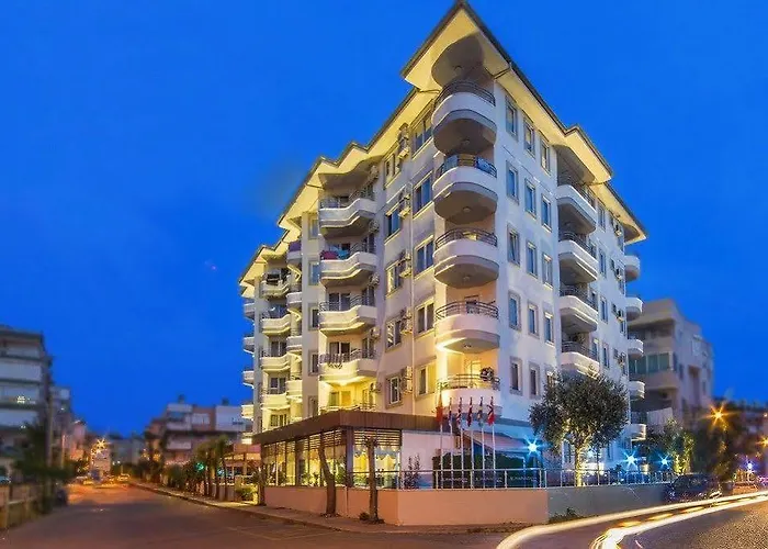 فندق Parador Suite Hotel