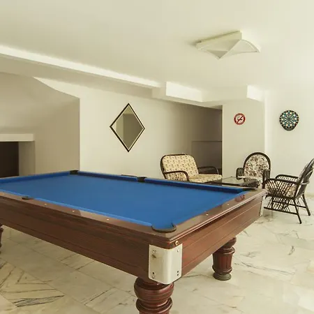 Отель Parador Suite Hotel Алания