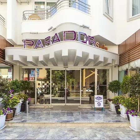 Hotel Parador Suite Hotel