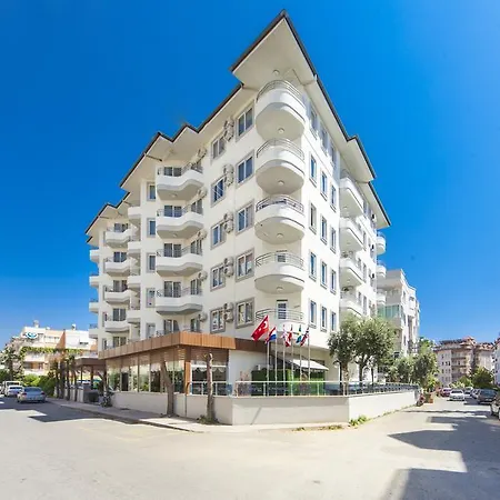 فندق Parador Suite Hotel