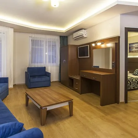 Parador Suite Hotel 3* Алания