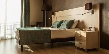 Parador Suite Hotel 3* ألانيا