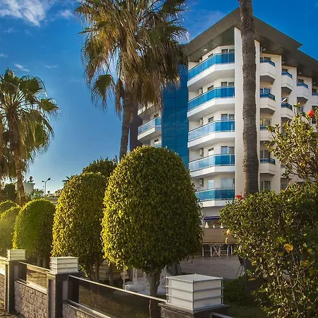 Parador Suite Hotel 3*