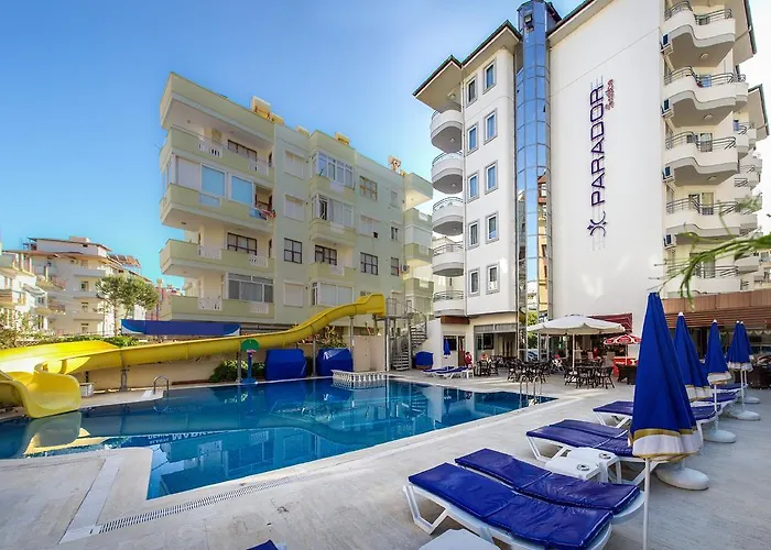 Parador Suite Hotel ホテル